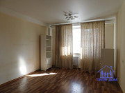 Продам 1ком кв-ру 41 кв.м. Новосибирск, ул. Петухова 14а Новосибирск