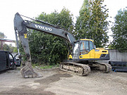 Гусеничный экскаватор Volvo 220, доп. линии, 2 ковша Санкт-Петербург