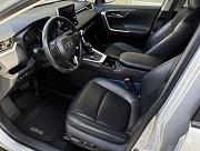 Продаю Toyota RAV4 гибрид, 2019 год Европеец в самой максимальной комплектации Бишкек