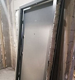 Входная металлическая дверь в квартиру Москва