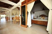 На аренду предлагается современный дом расположенный на остров Бали Денпасар