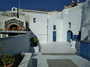Светлый дом с террасой площадью 150 кв.м. в Греции Афины