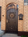 Калитки кованые, решетки на окна кованые, двери с элементами ковки, ворота Волгоград