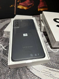 Samsung S21 fe 5g 6/128 в крутому кольорі Graphite Киев