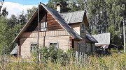 Добротный большой дом на участке 1 гектар рядом с красивым озером Псков