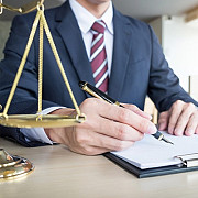 Услуги банковского юриста и адвоката по финансовому праву во Владивостоке Владивосток